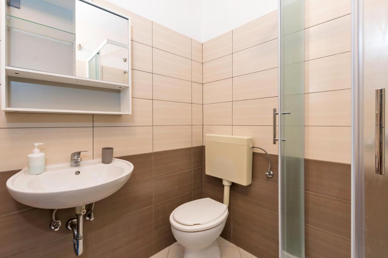 Apartments Jakoplic Медулин Экстерьер фото